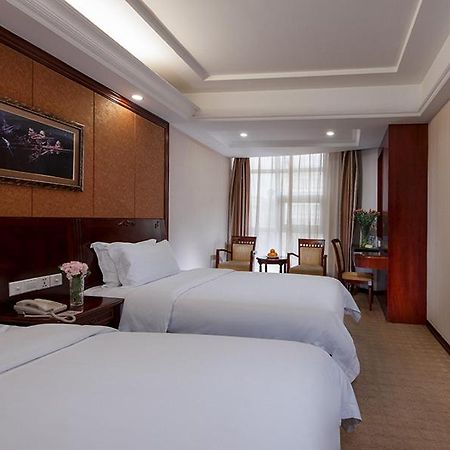 Vienna Hotel Shenzhen Pingdi Kültér fotó