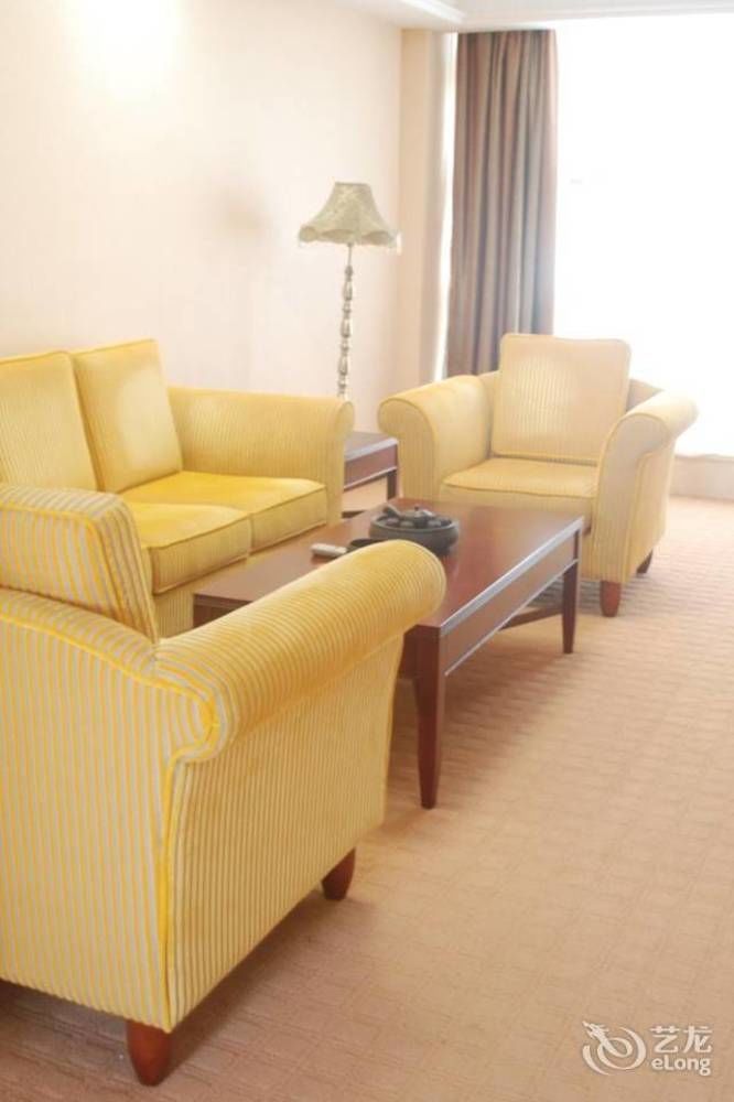 Vienna Hotel Shenzhen Pingdi Kültér fotó